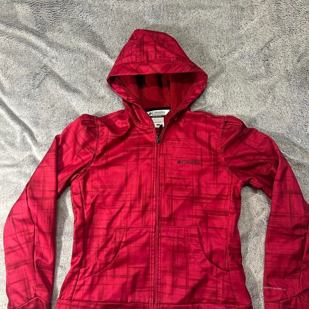 Columbia Omni-Shield Red Plaid Softshell Jacket Women's Size M